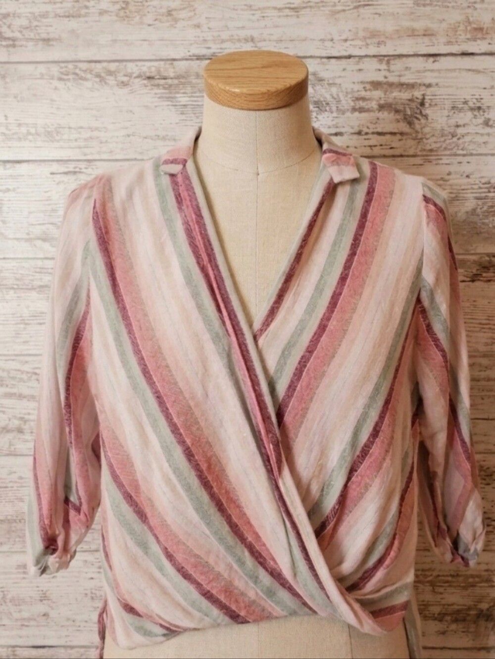 Elan Striped Linen Blend Faux Wrap Twist Front Top Blouse NWOT - Picture 1 of 12